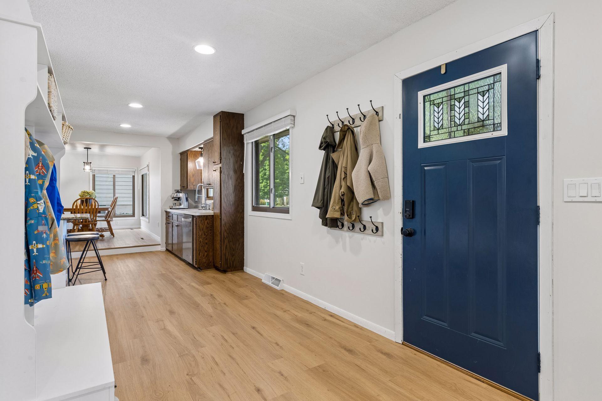 main property photo 18