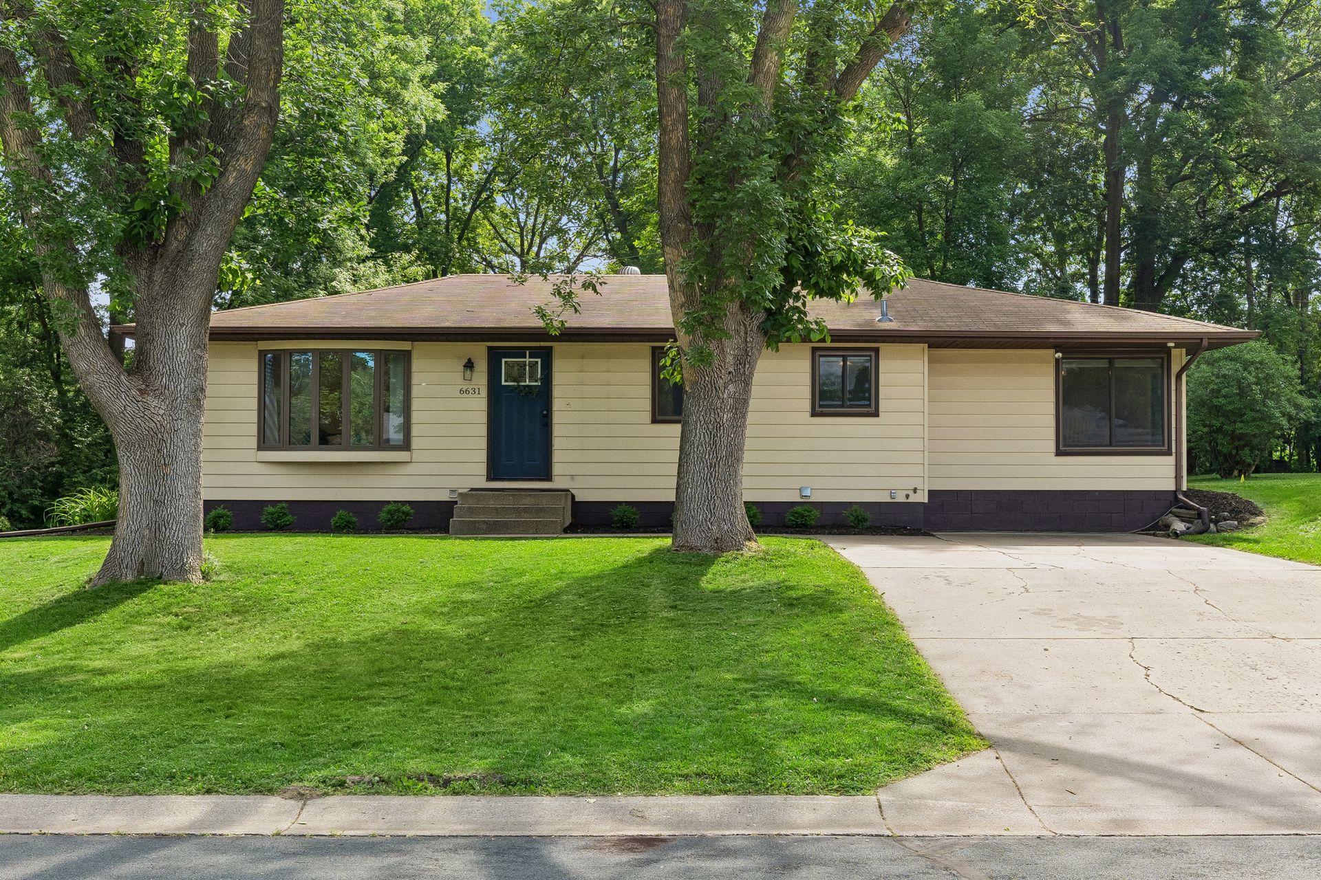 main property photo 5