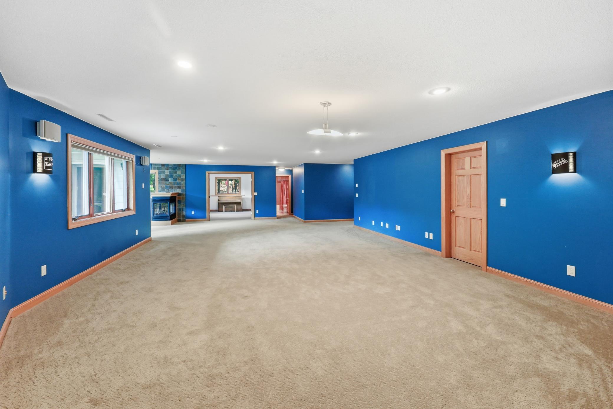 main property photo 111