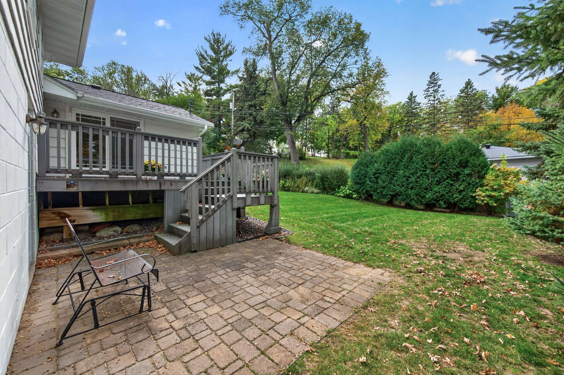 main property photo 32
