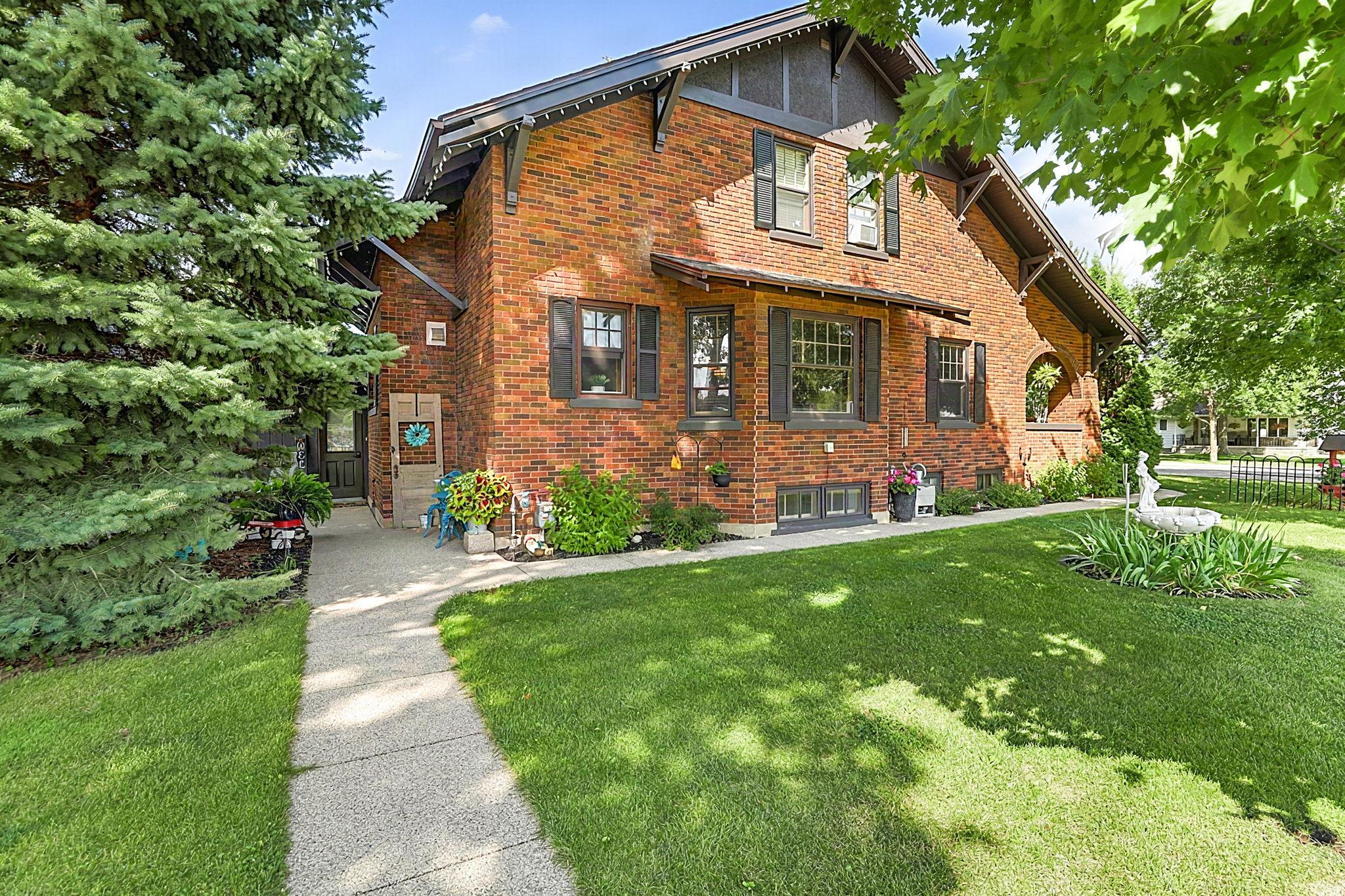 main property photo 4