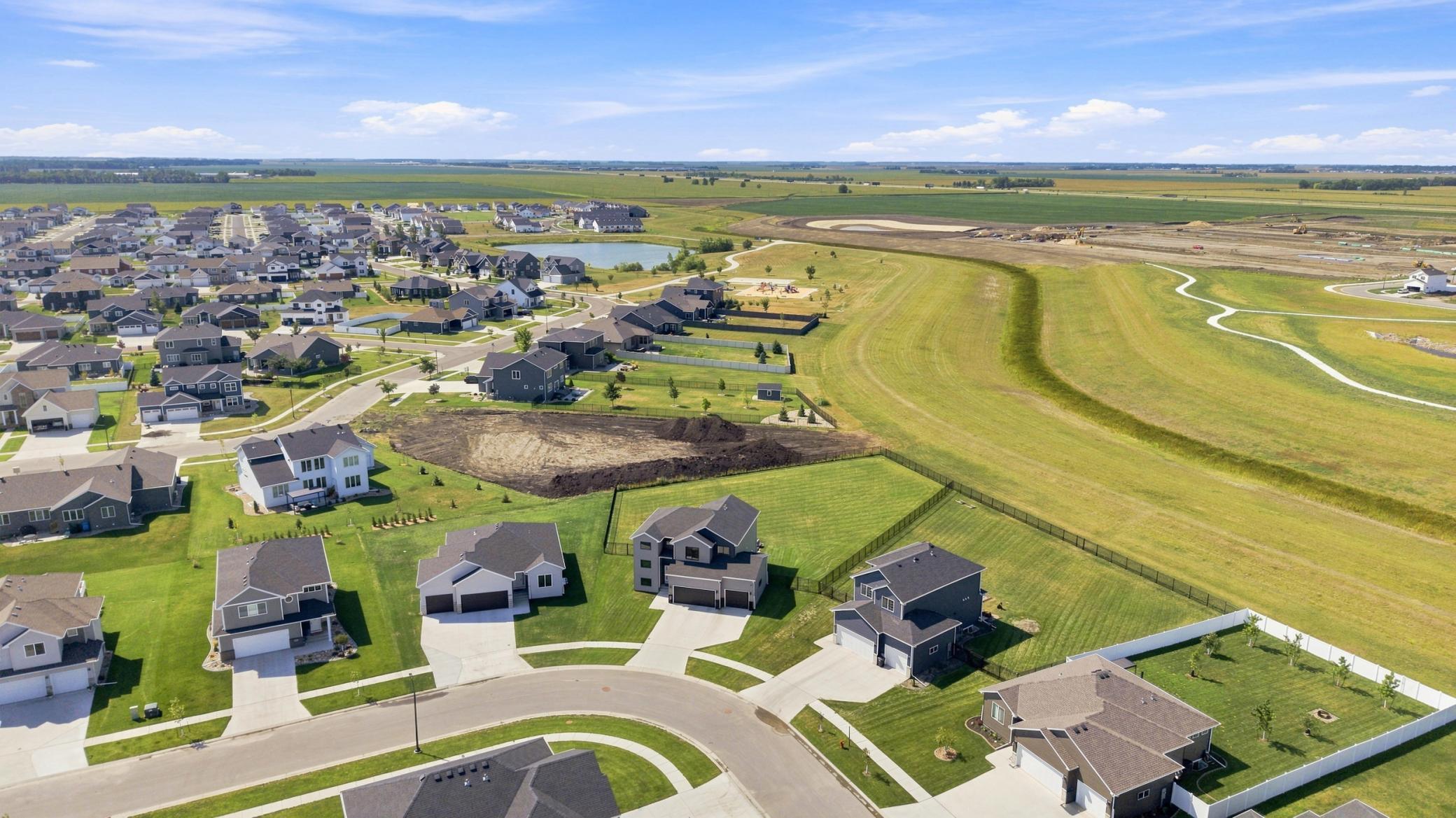 main property photo 47