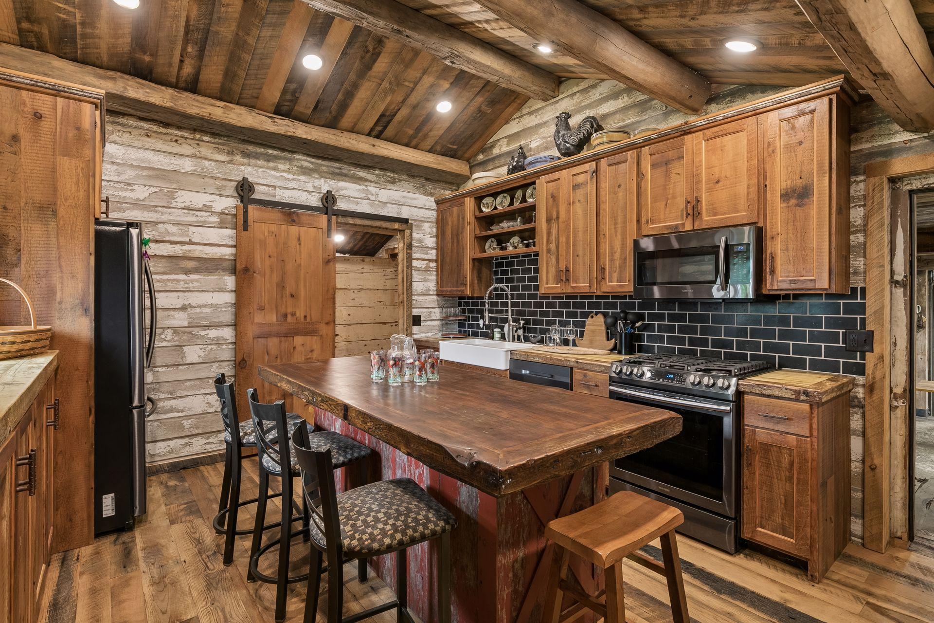 main property photo 70