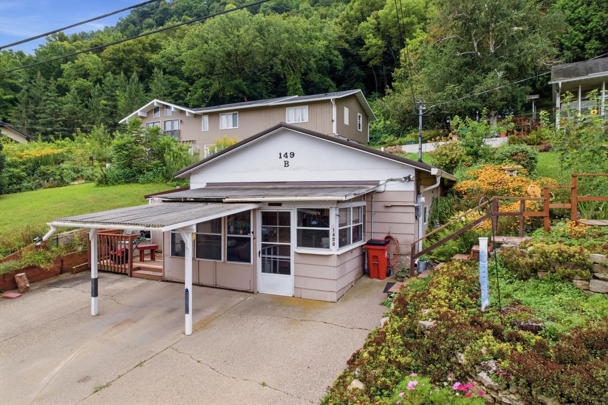 main property photo 24