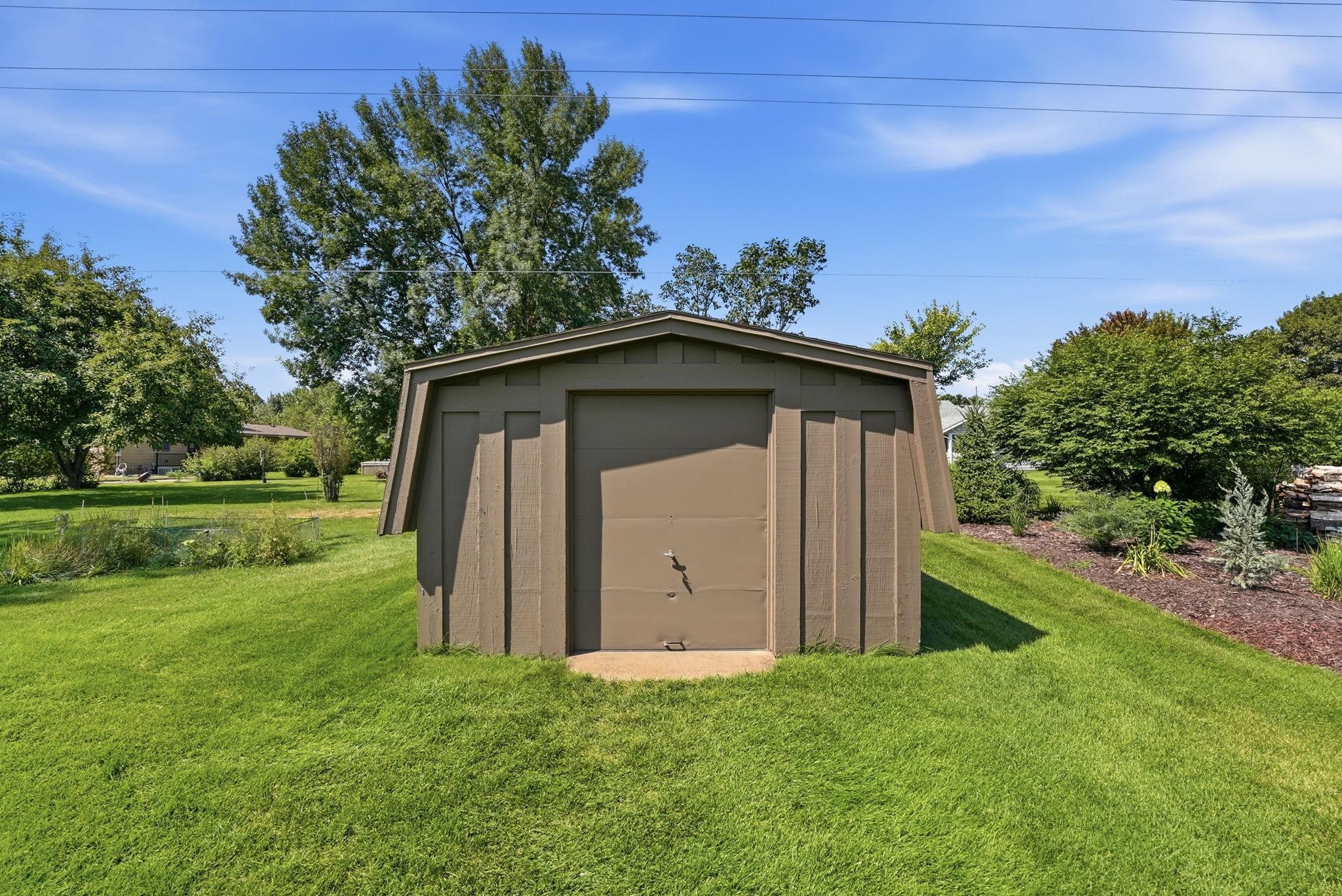main property photo 56