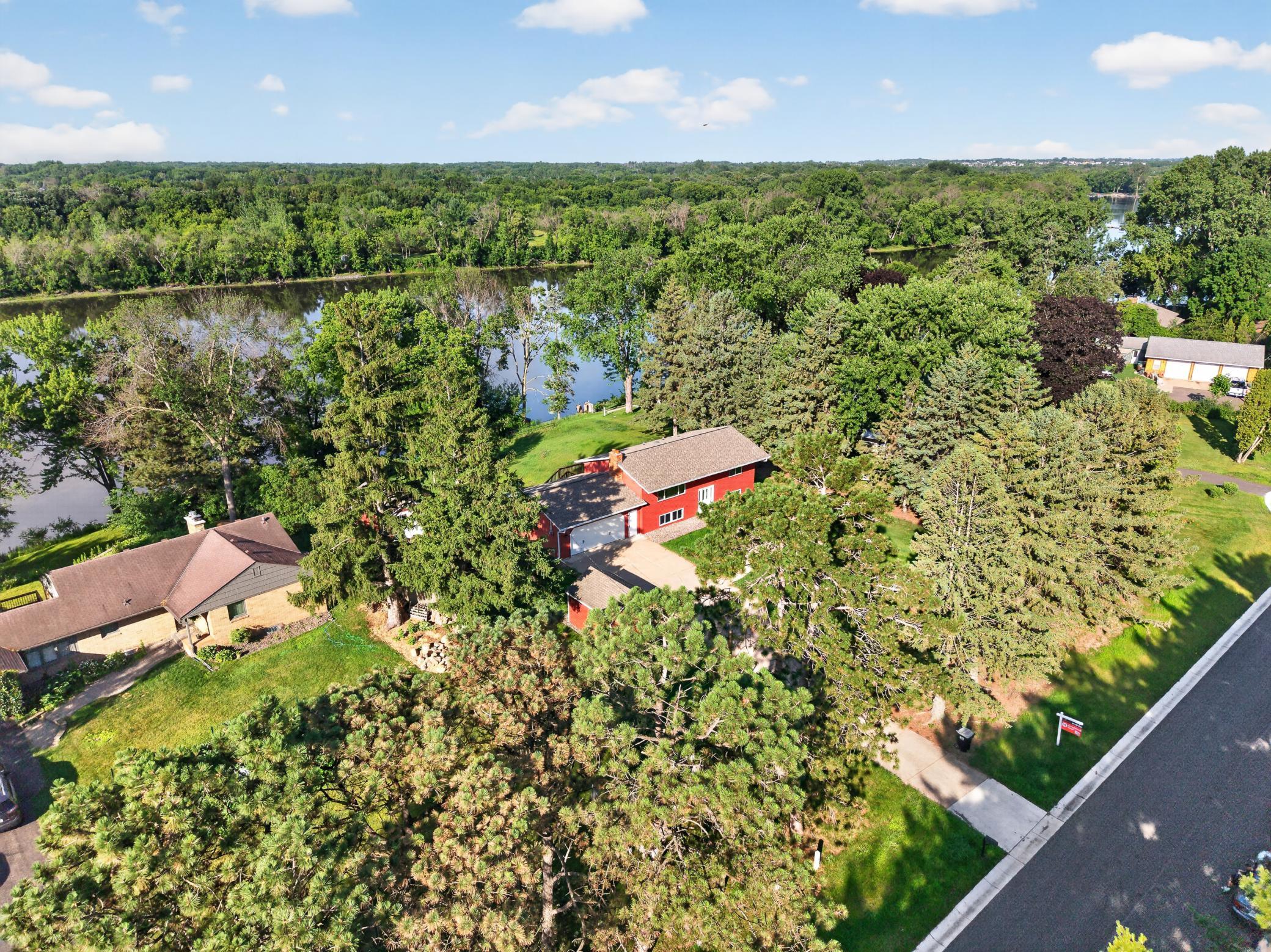 main property photo 42