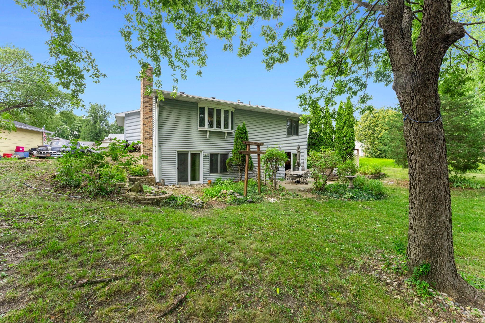 main property photo 47