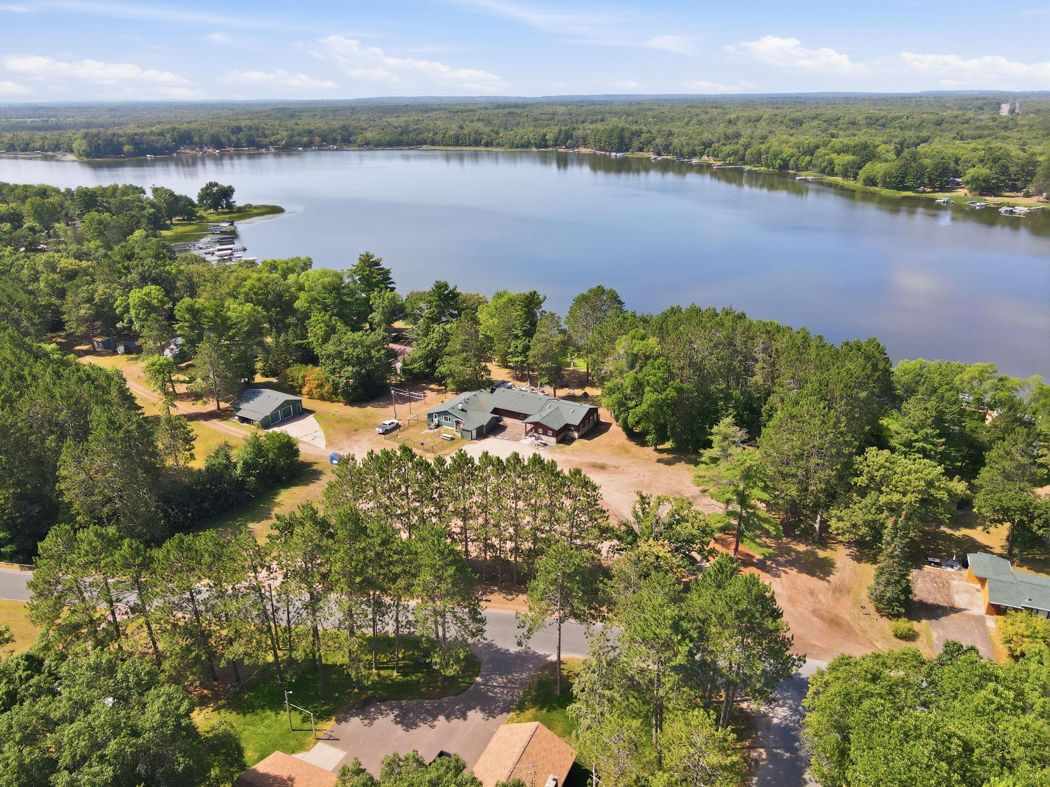 main property photo 40