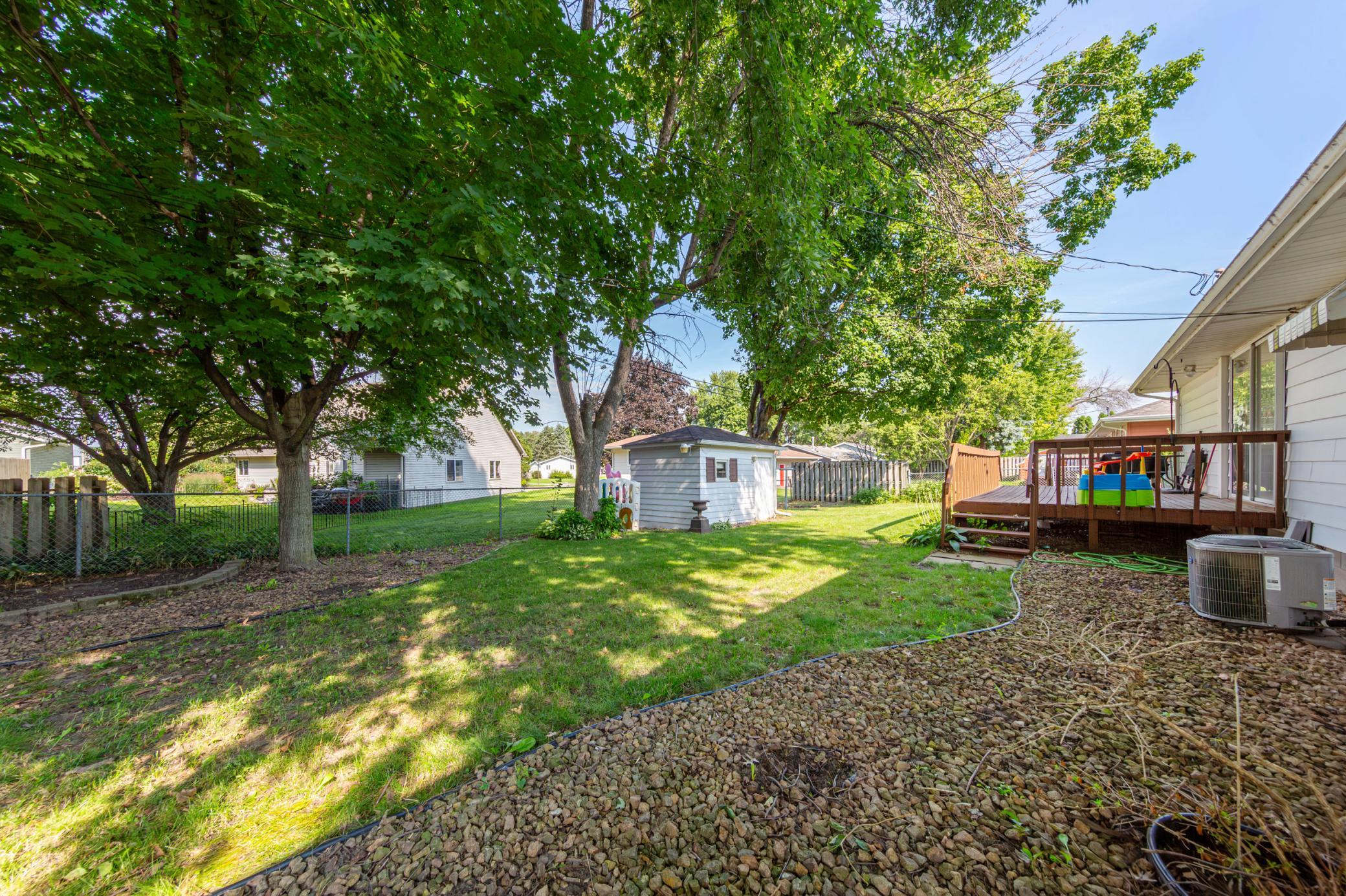 main property photo 11