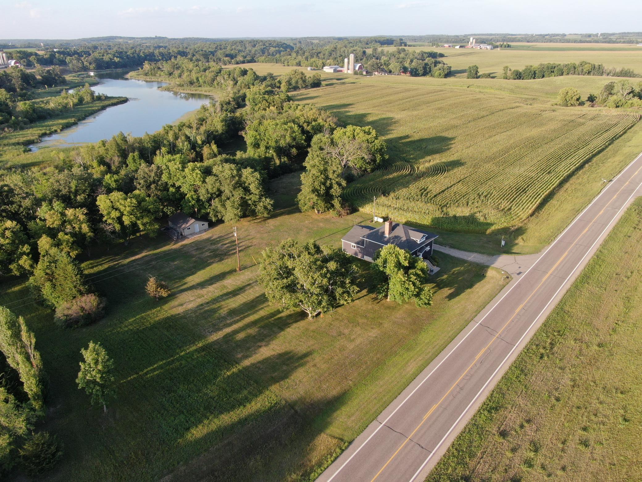 main property photo 8