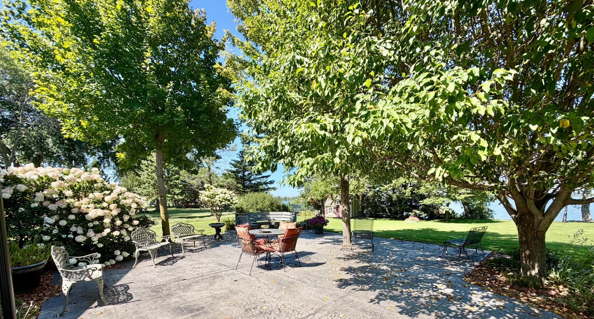 main property photo 35