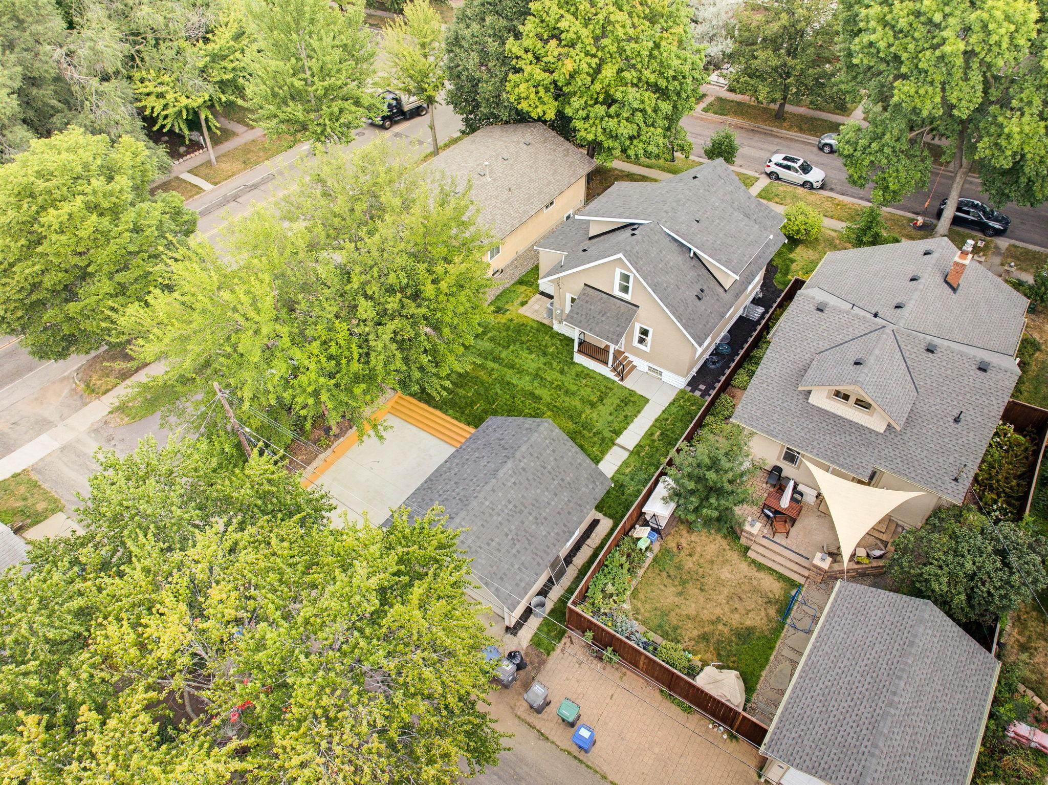 main property photo 75