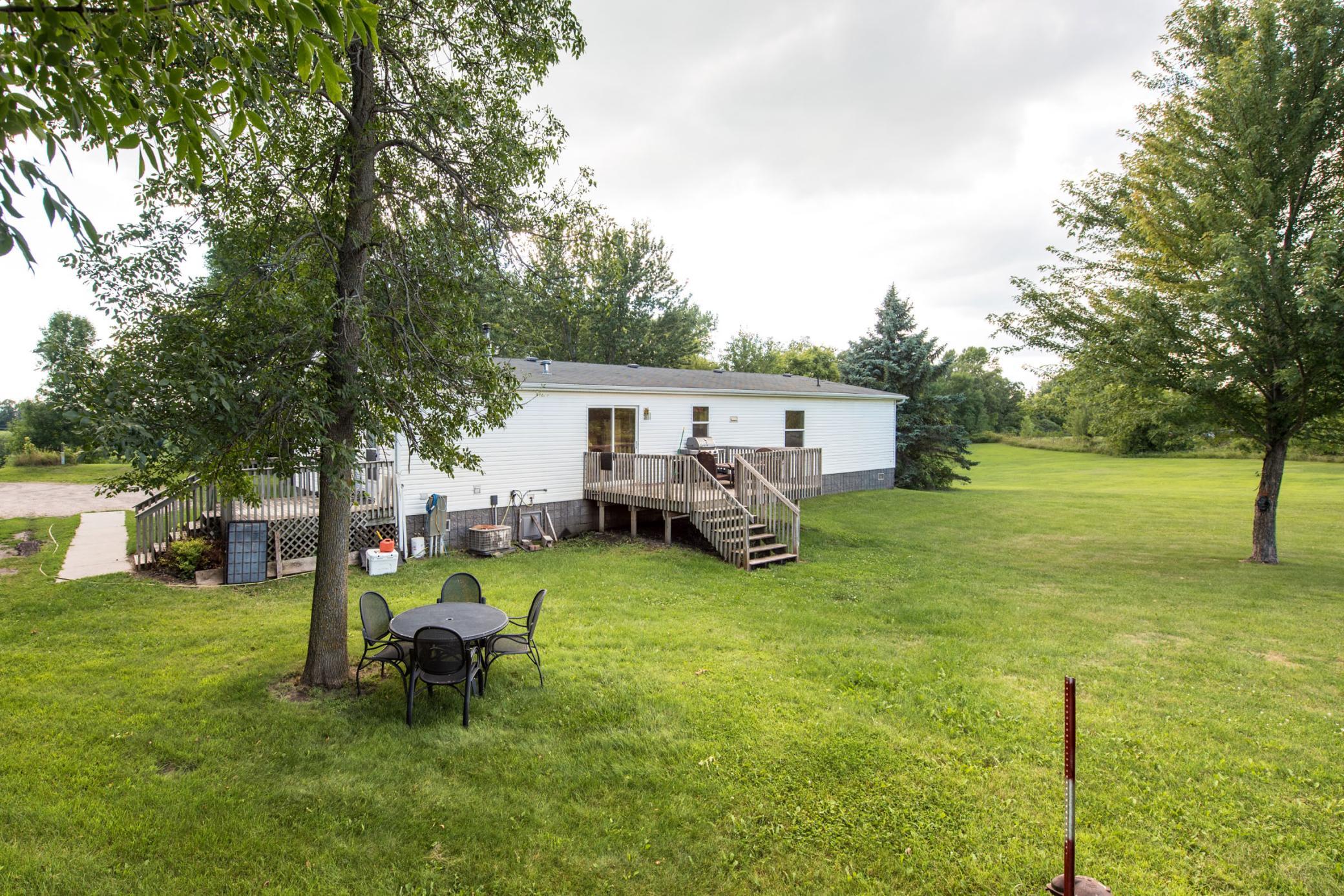 main property photo 28