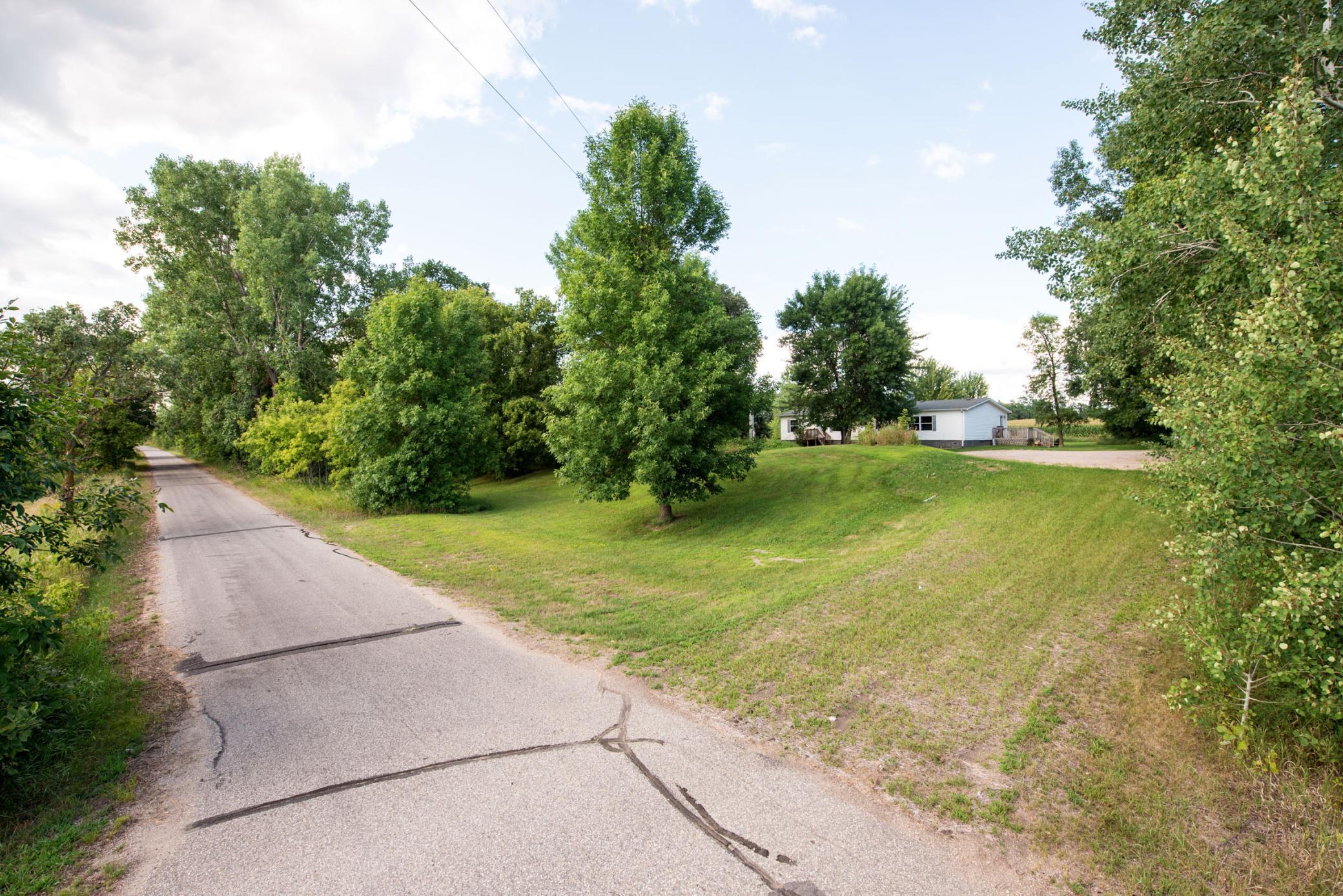 main property photo 30