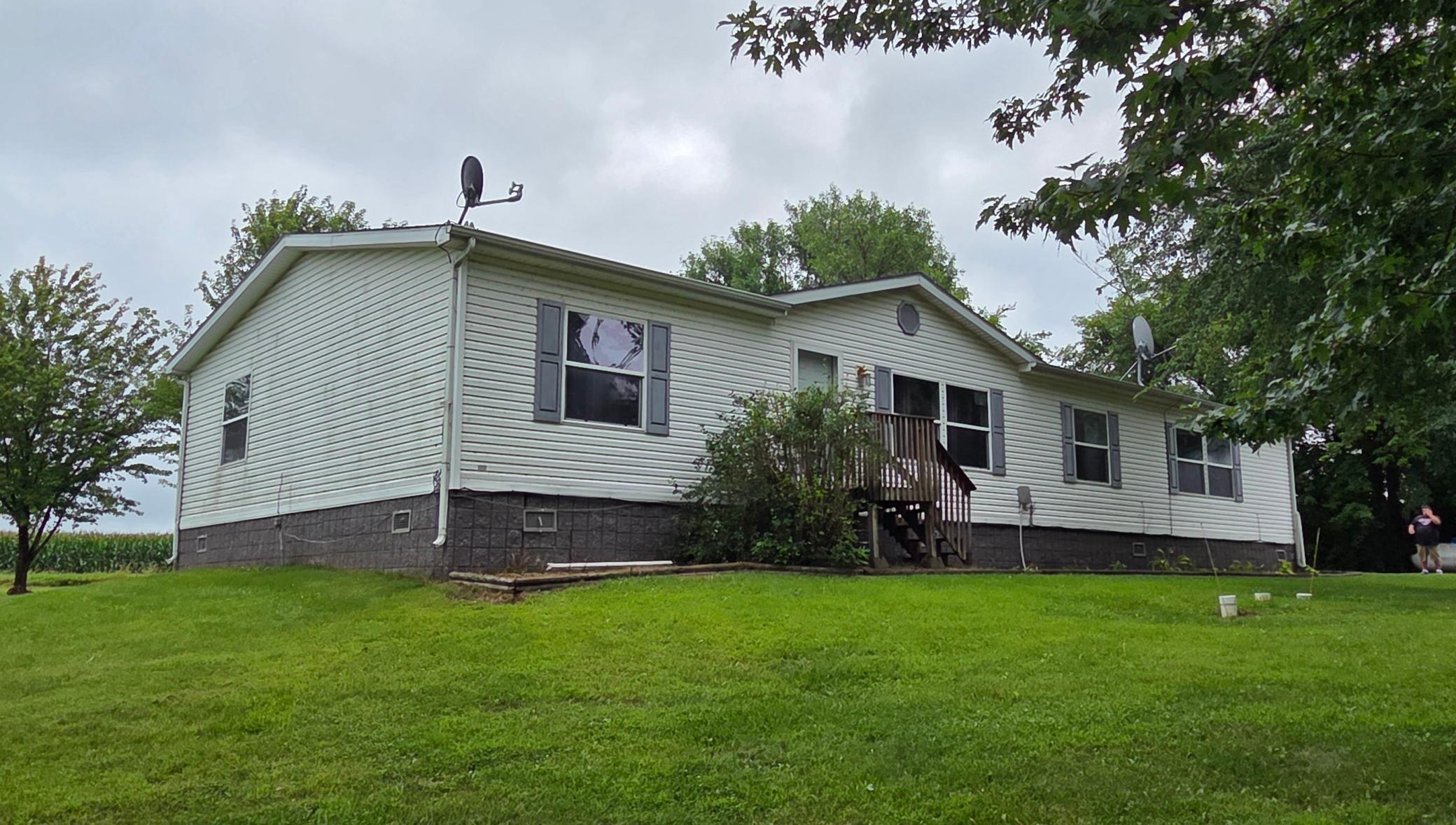 main property photo 43