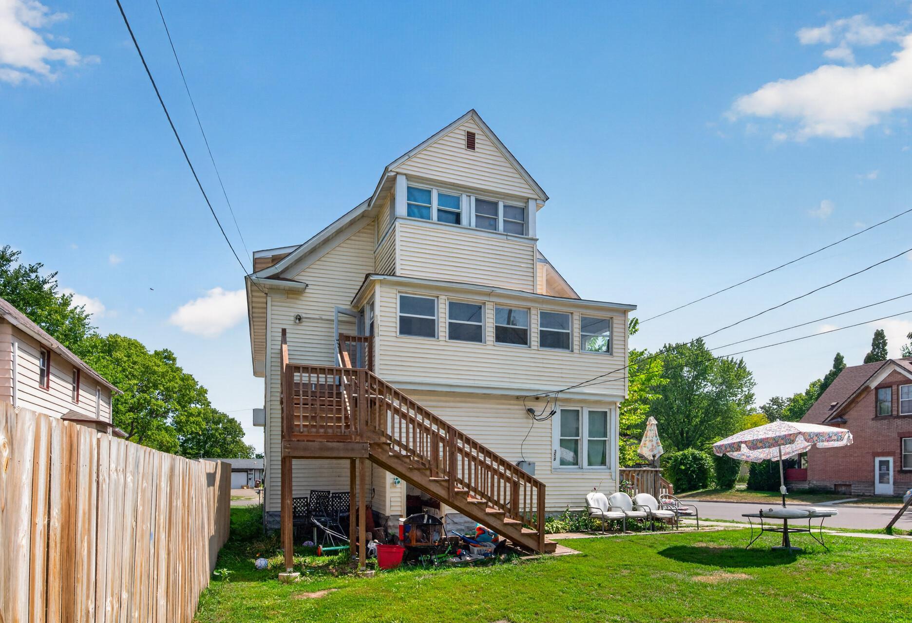 main property photo 47