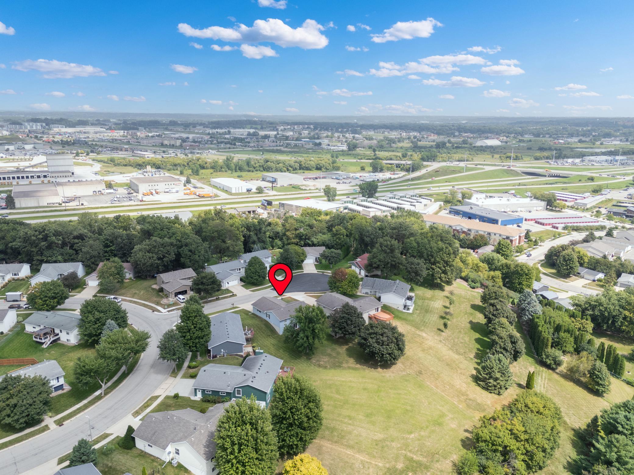 main property photo 30