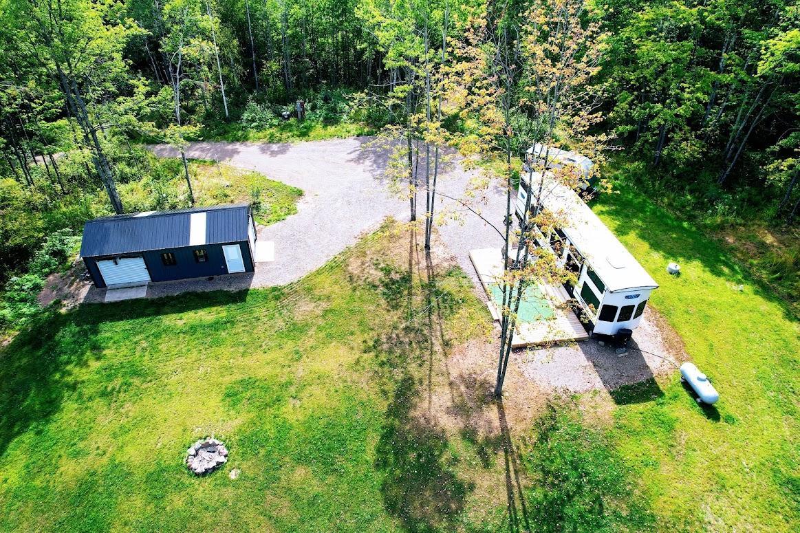 main property photo 44