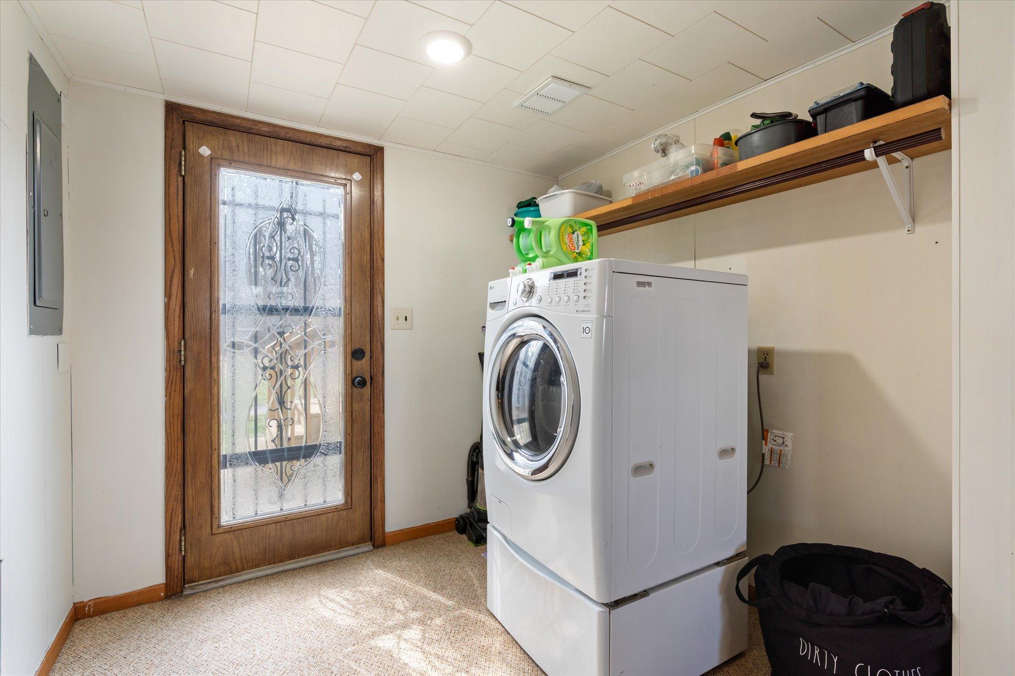 main property photo 20
