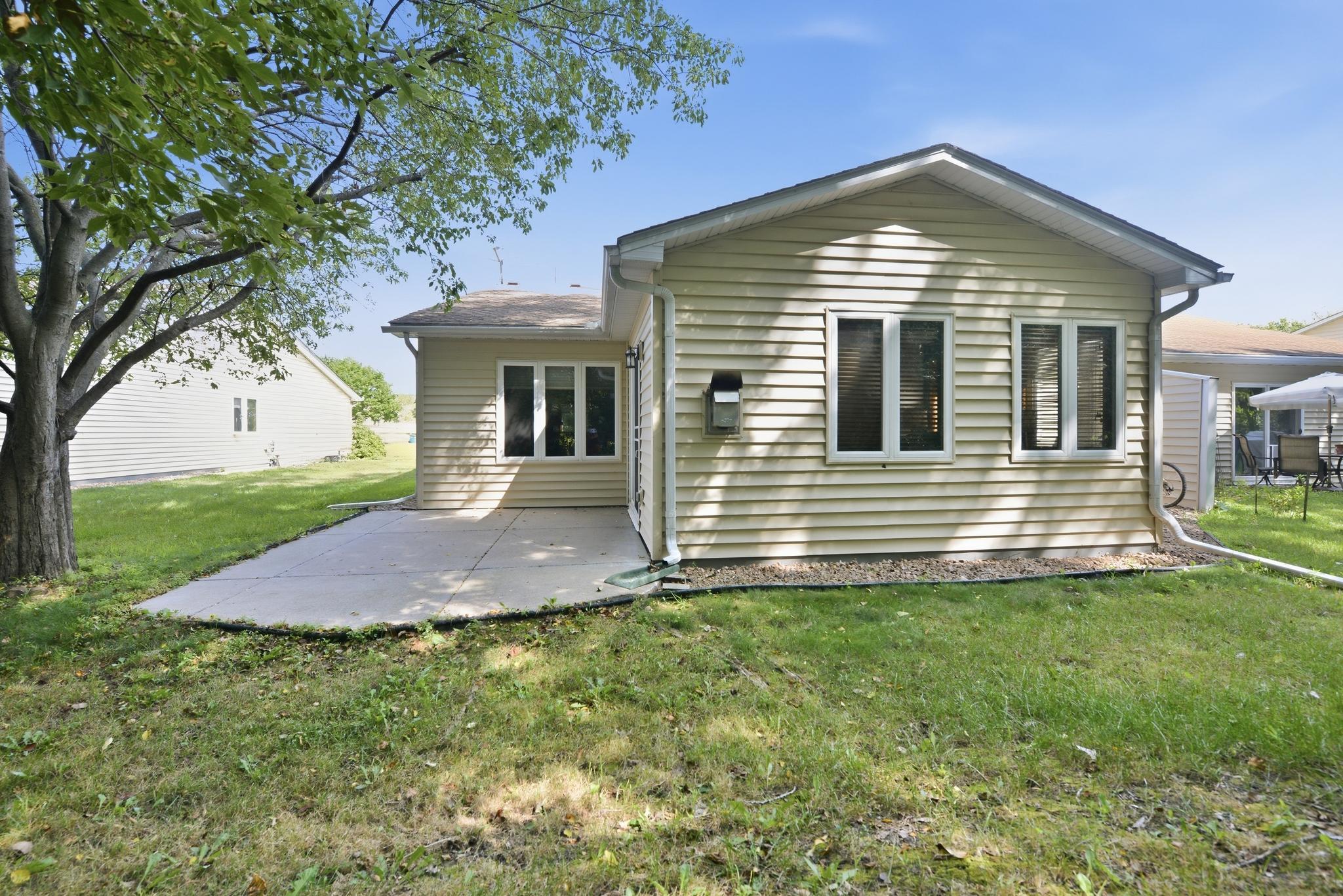main property photo 19