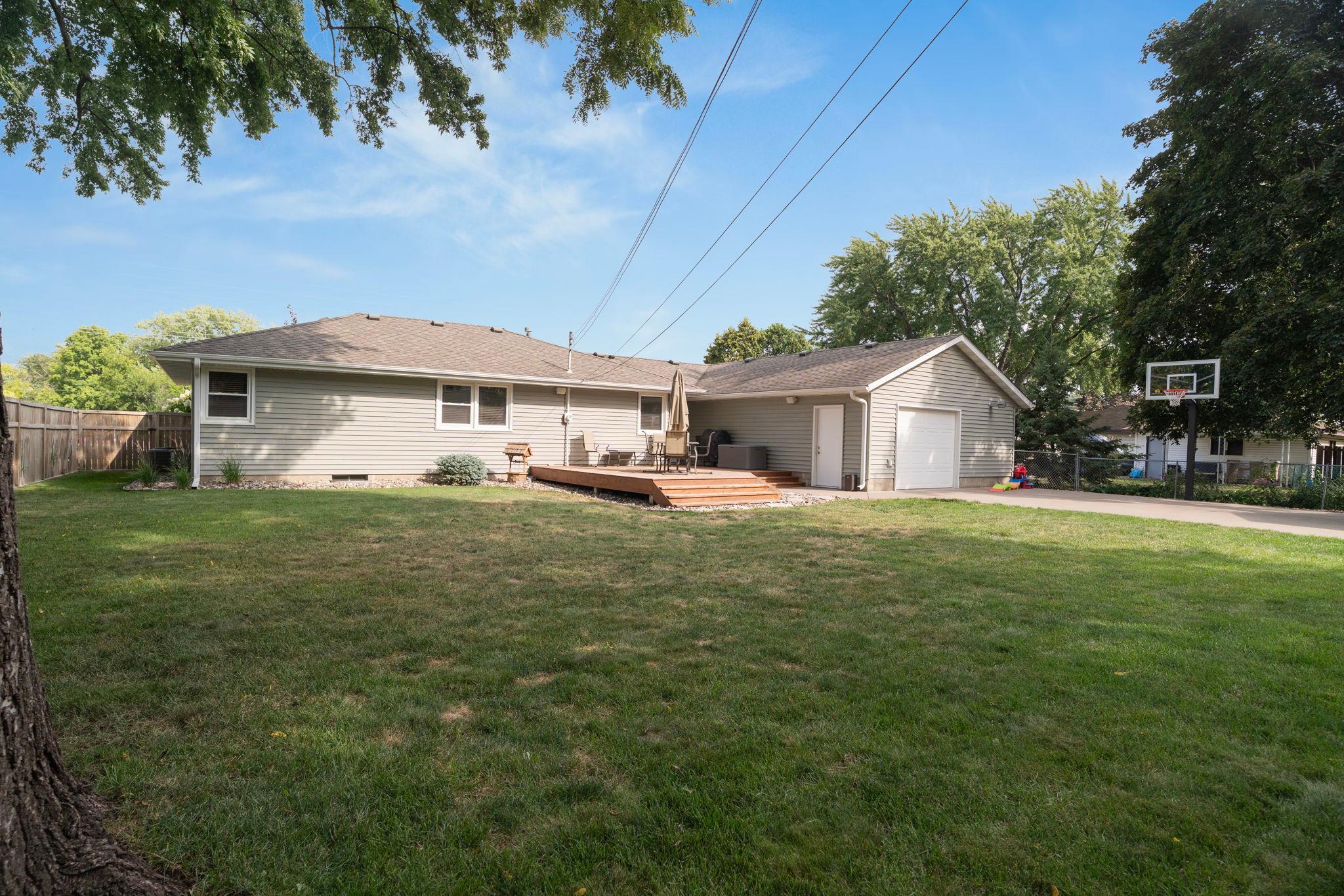 main property photo 43