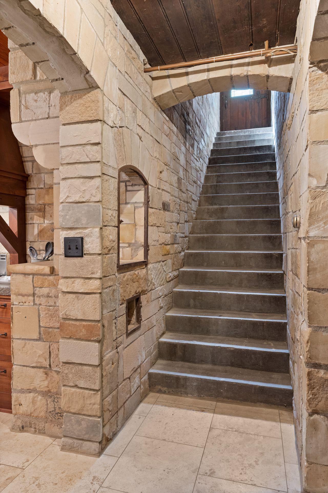 main property photo 47