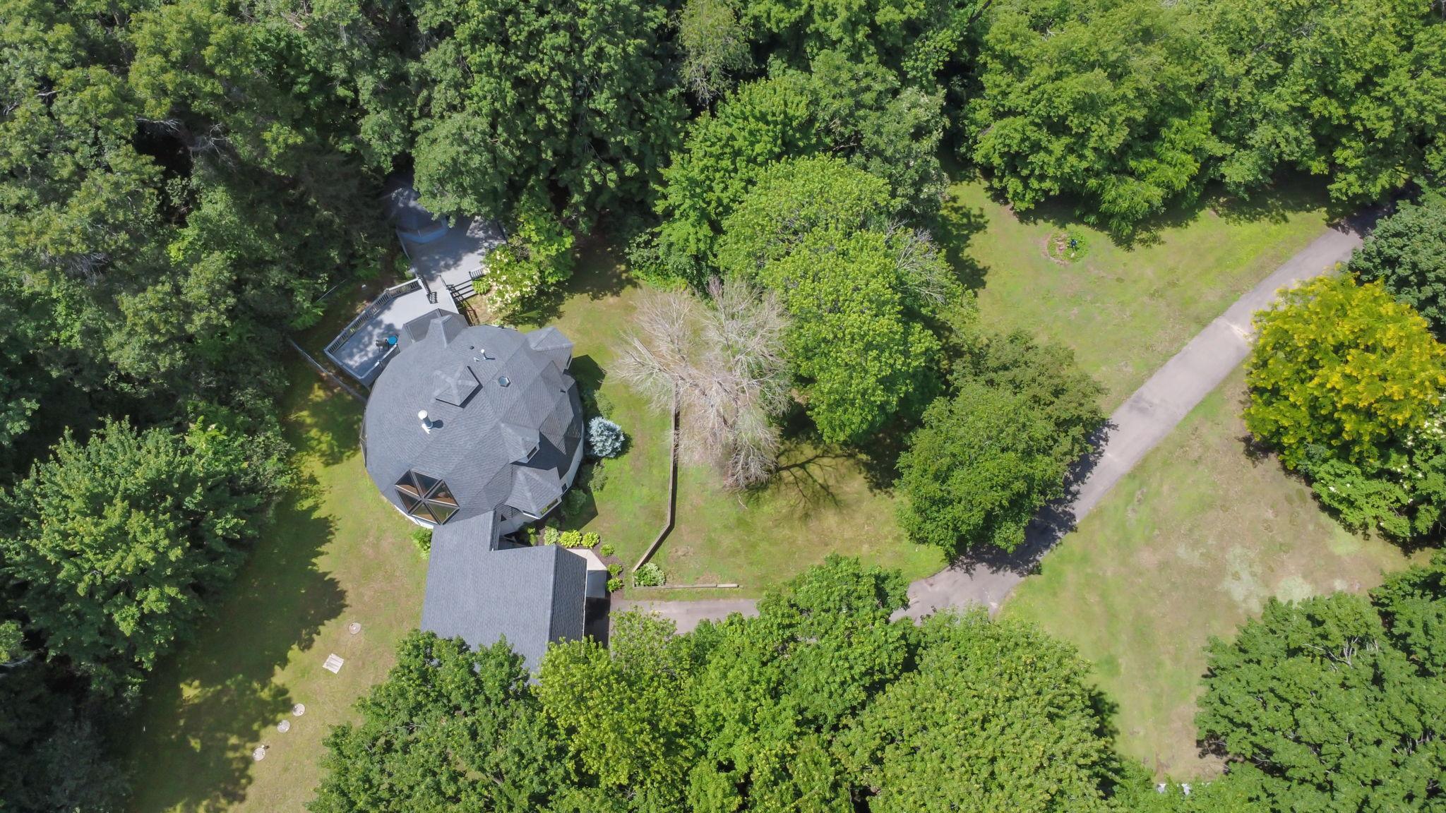 main property photo 49