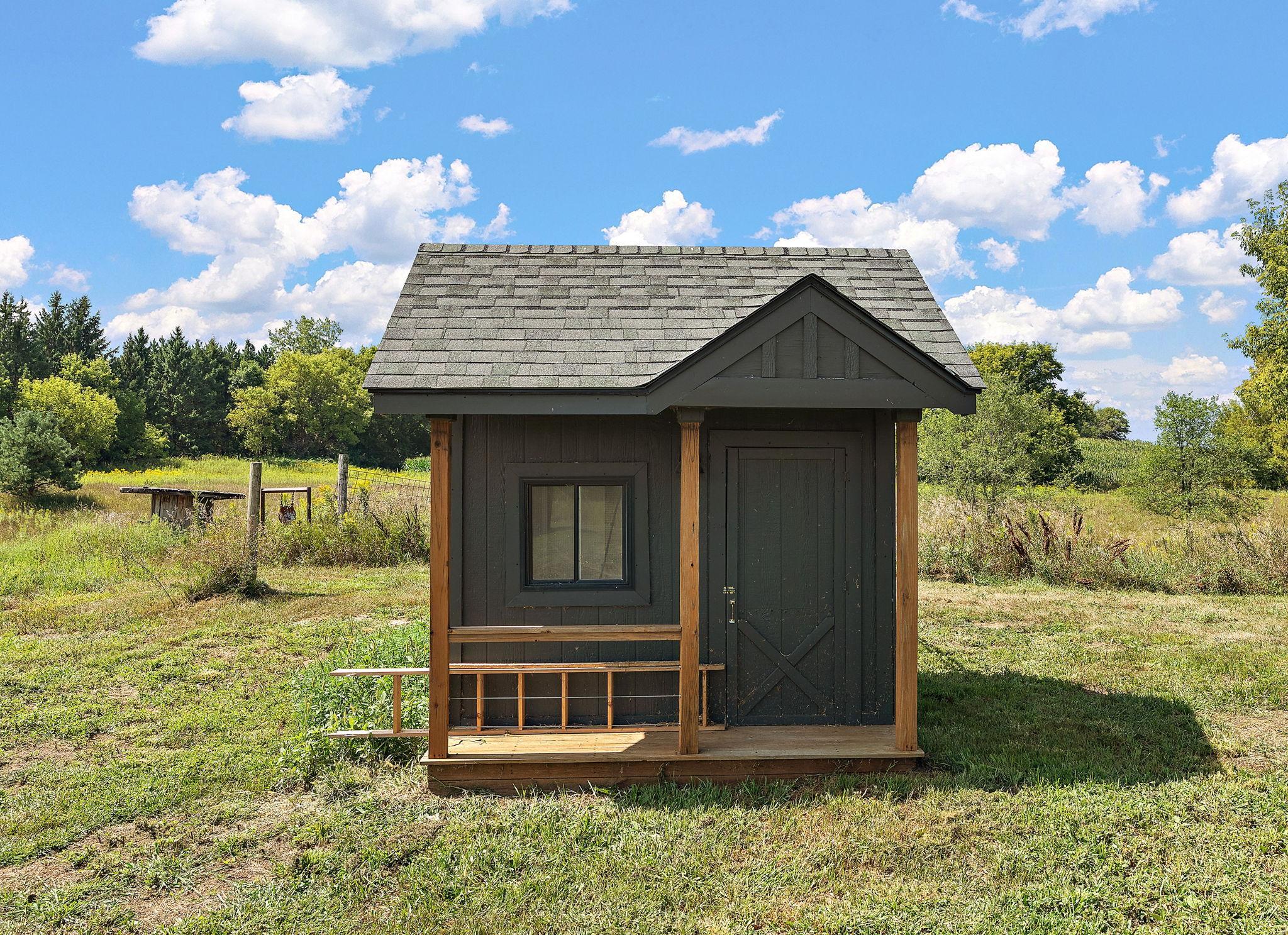 main property photo 80