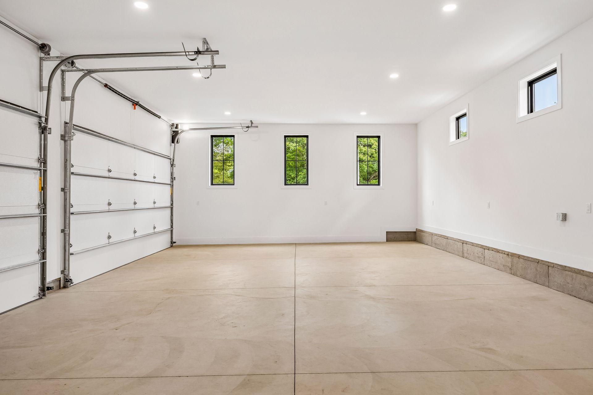 main property photo 73