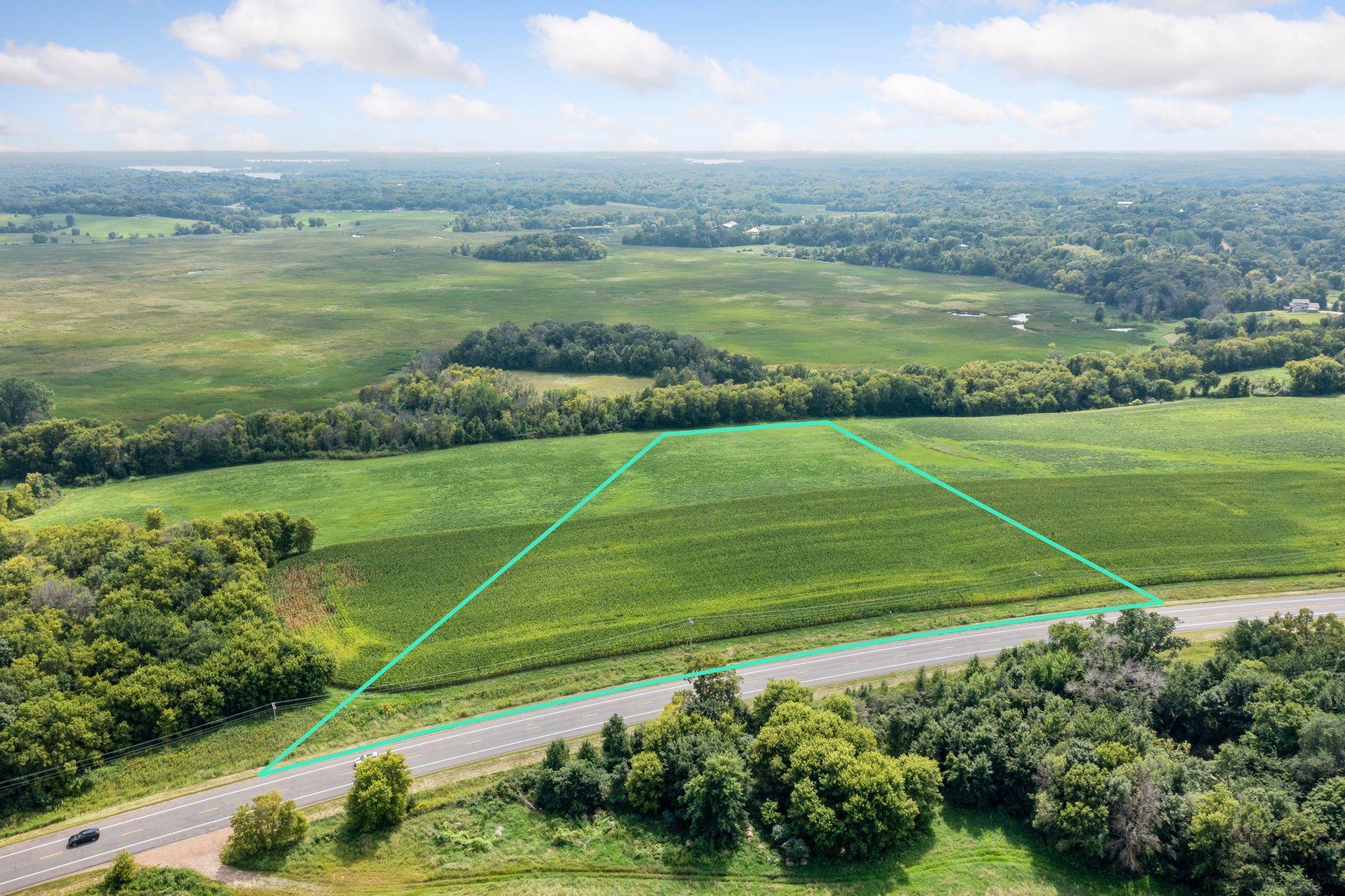 main property photo 18