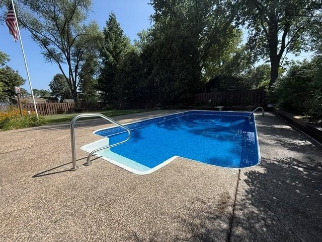 main property photo 3