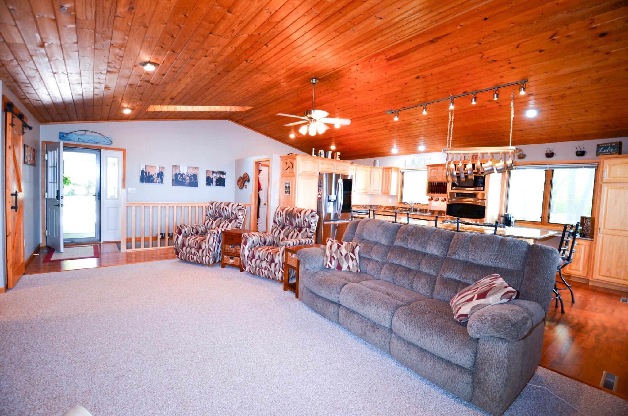main property photo 37