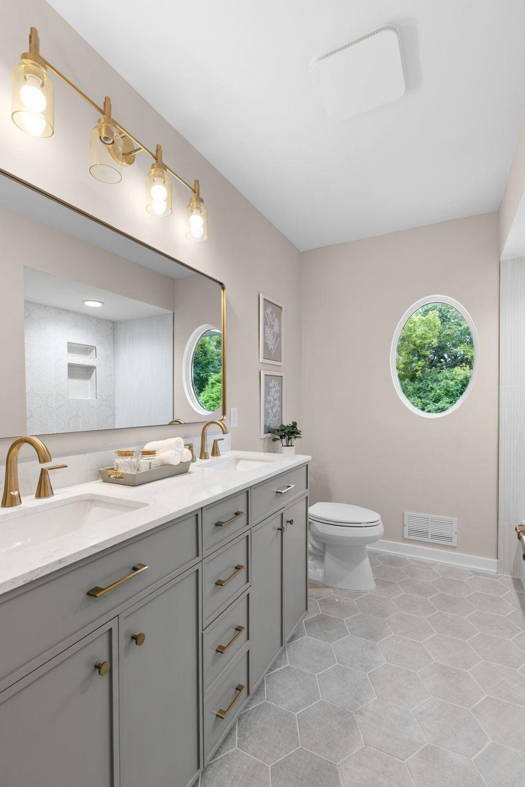 main property photo 61