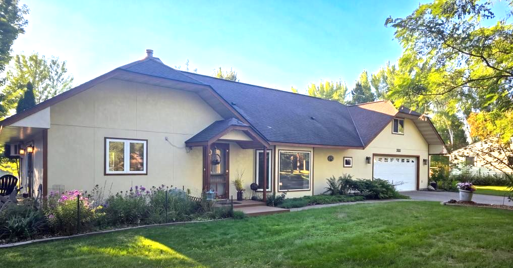 main property photo 34