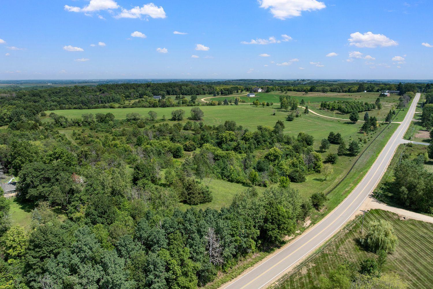 main property photo 0