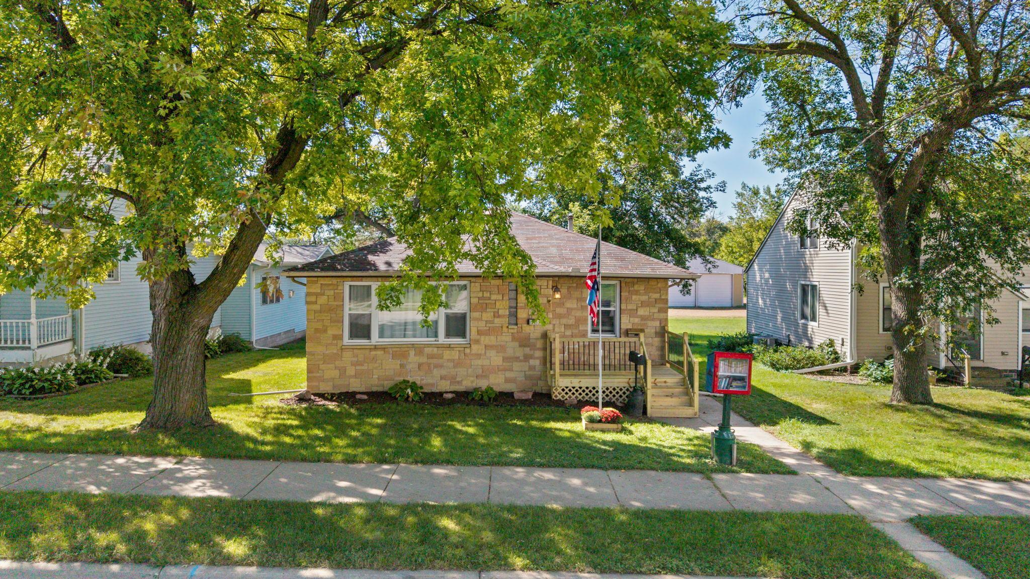 main property photo 22