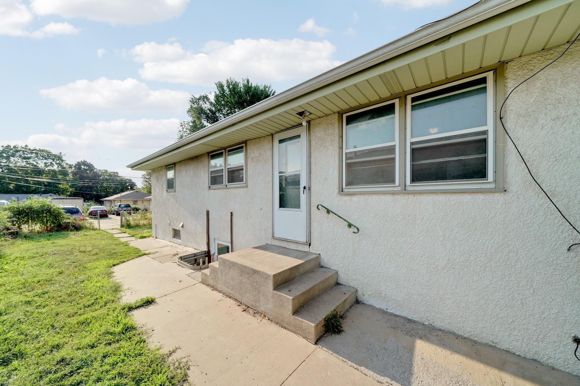 main property photo 22