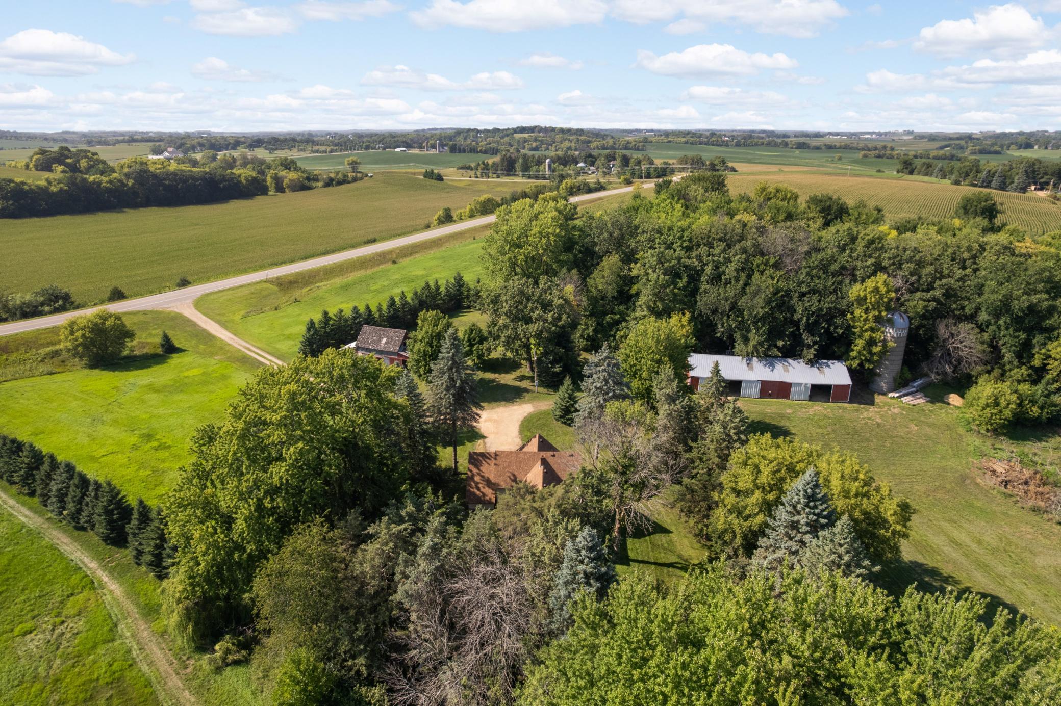 main property photo 2