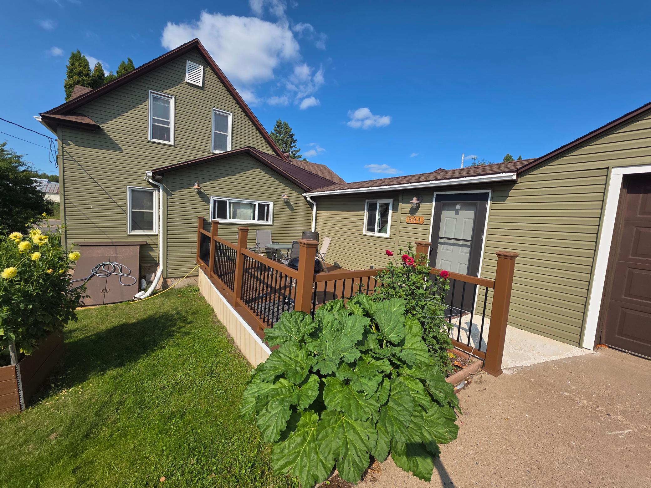 main property photo 23