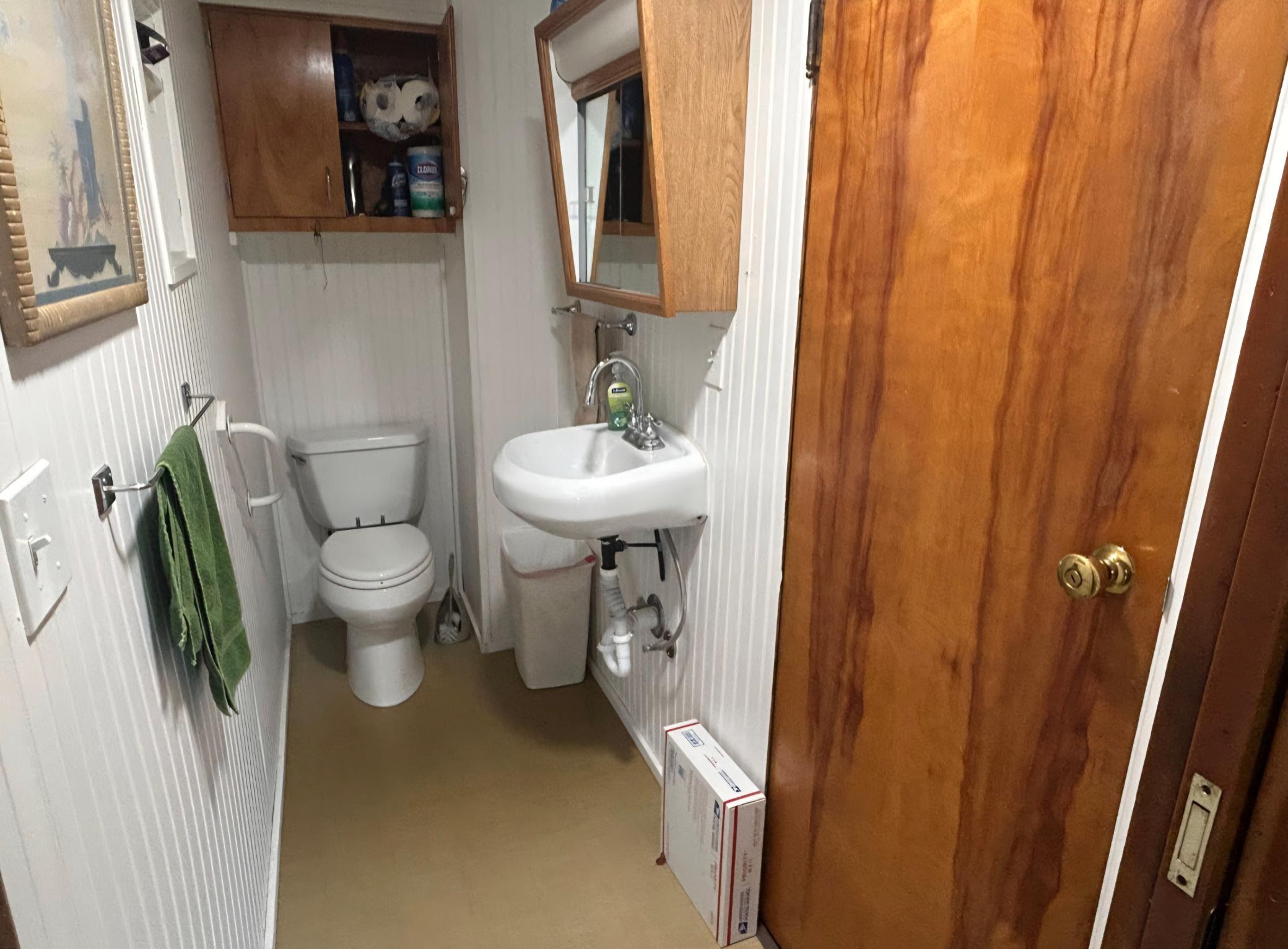 main property photo 8