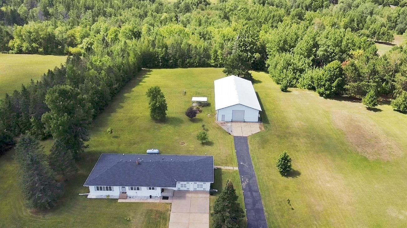 main property photo 47