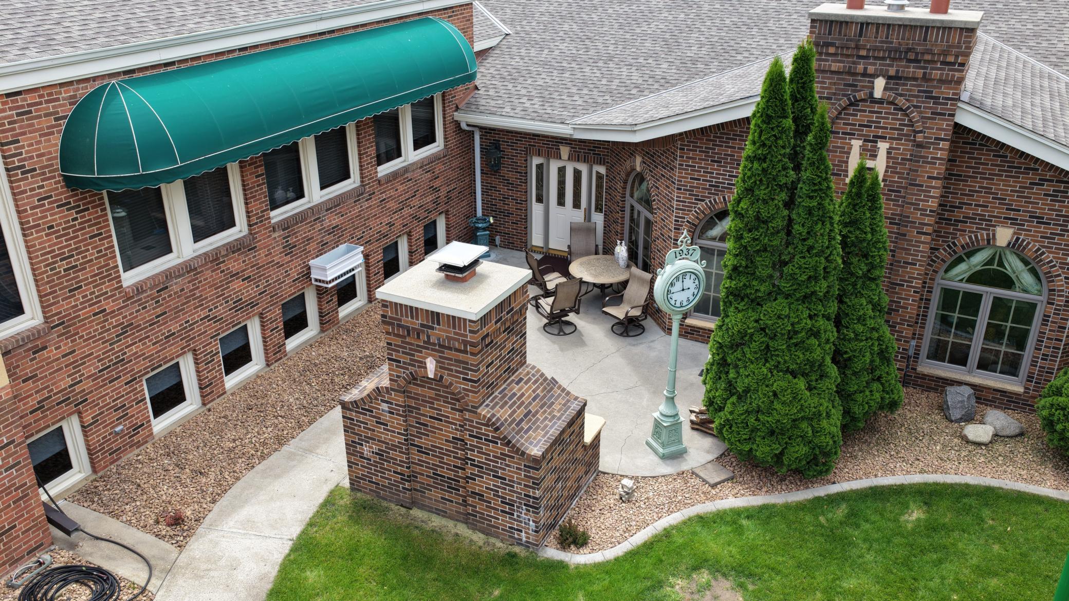 main property photo 36