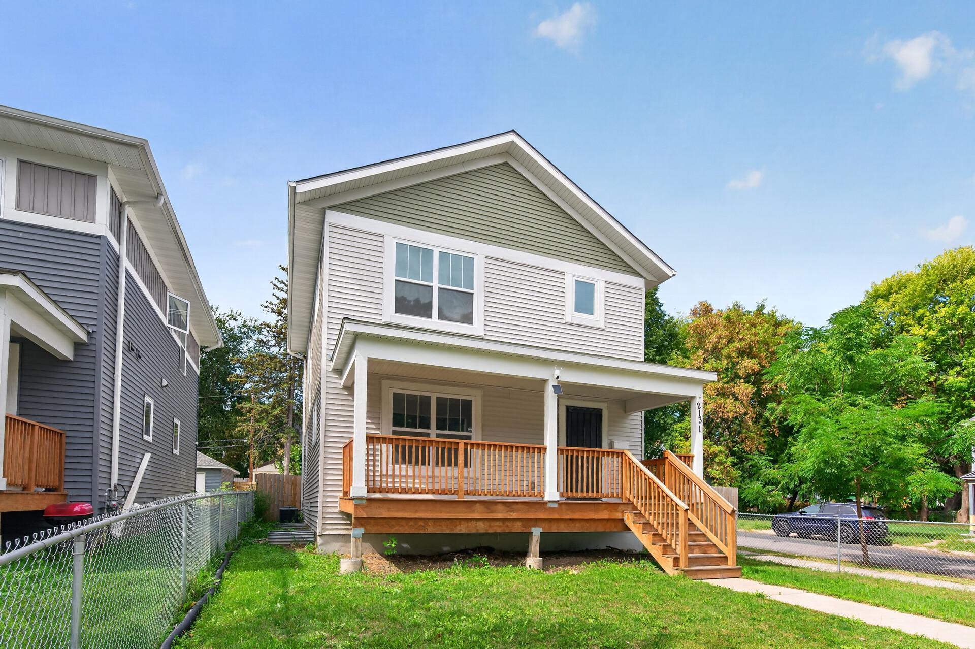 main property photo 1