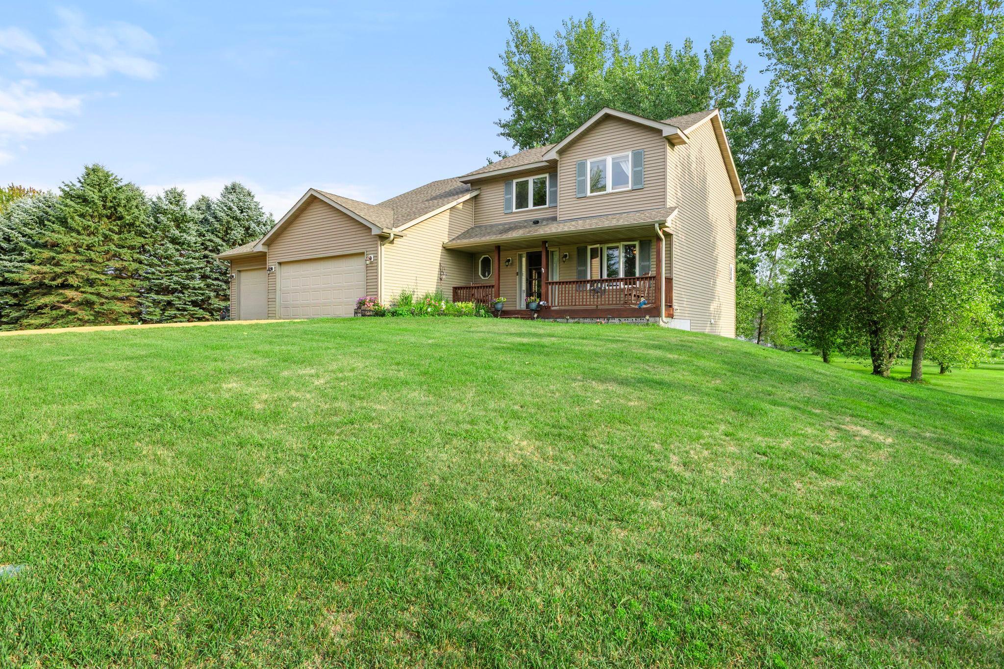 main property photo 4