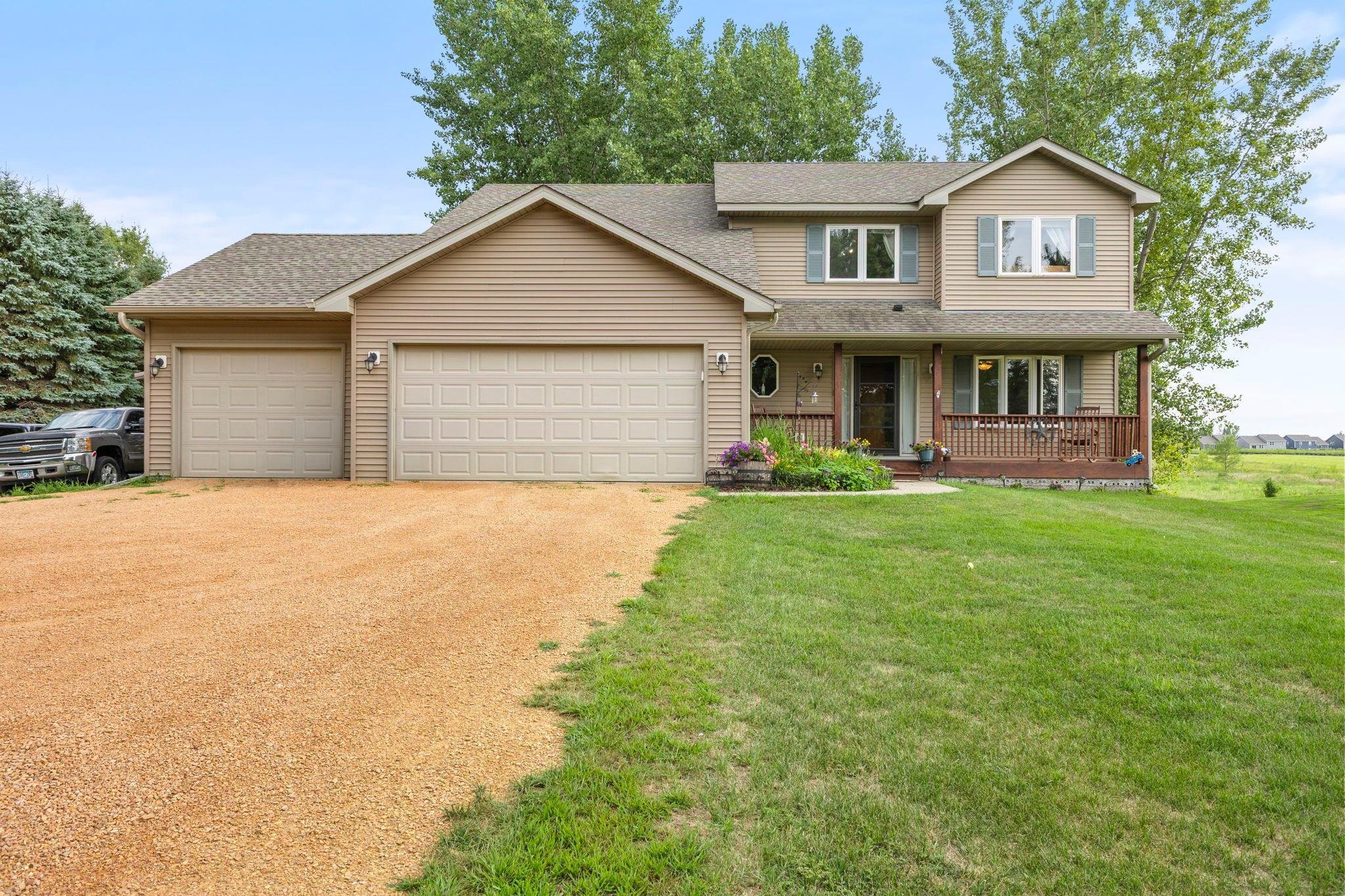 main property photo 7
