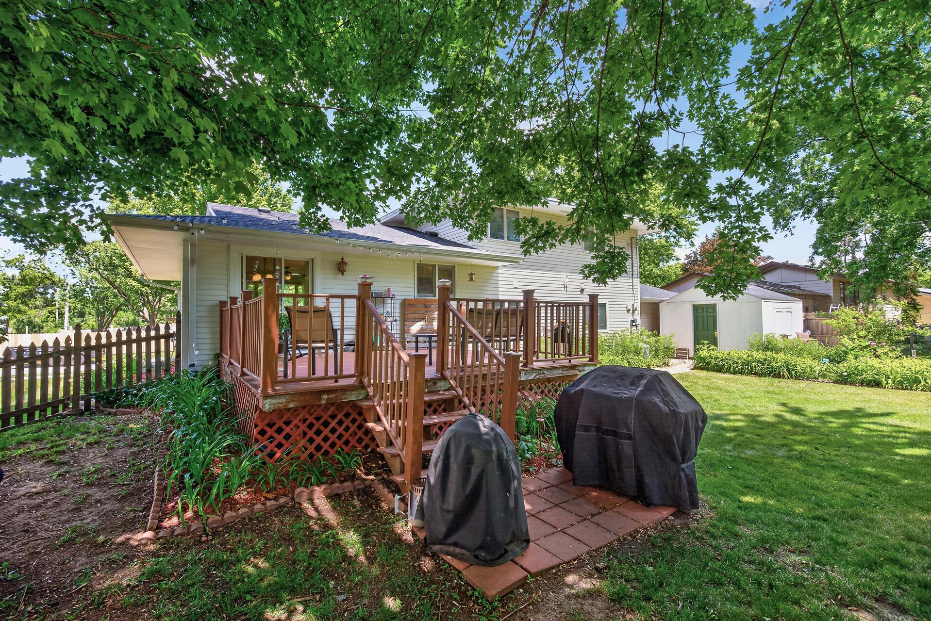 main property photo 40