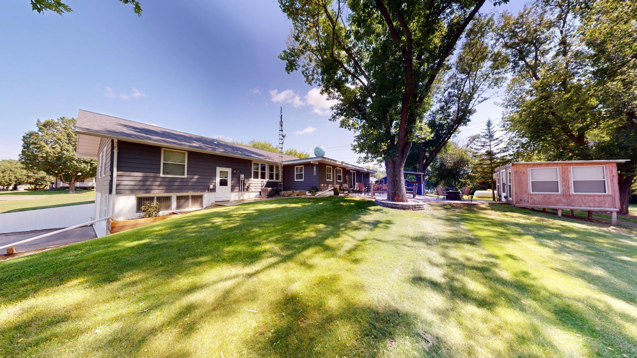 main property photo 39