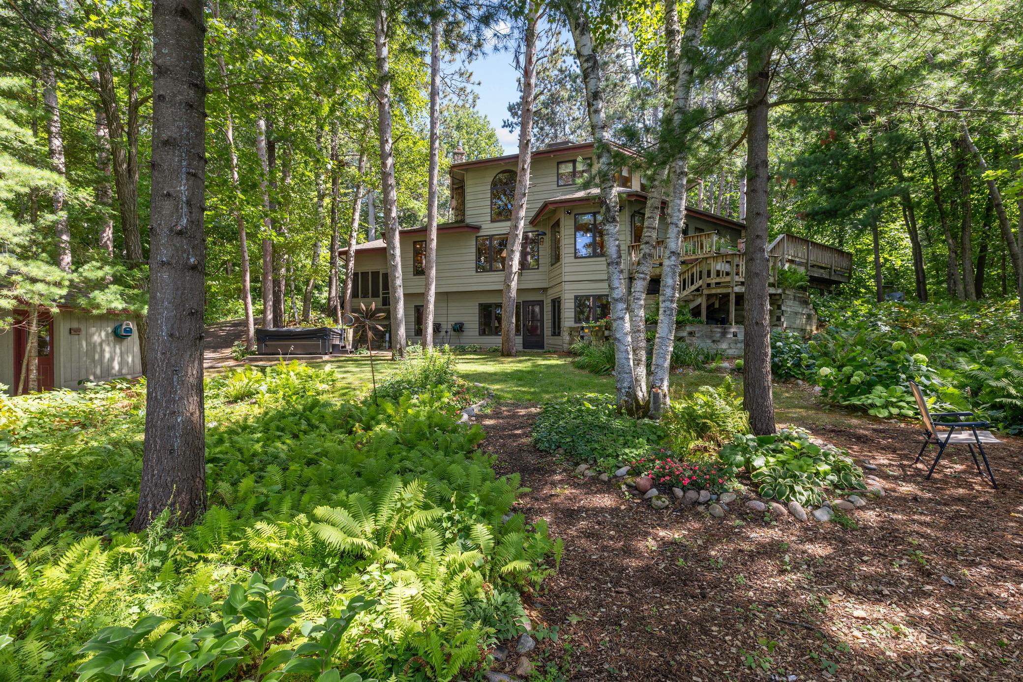 main property photo 8