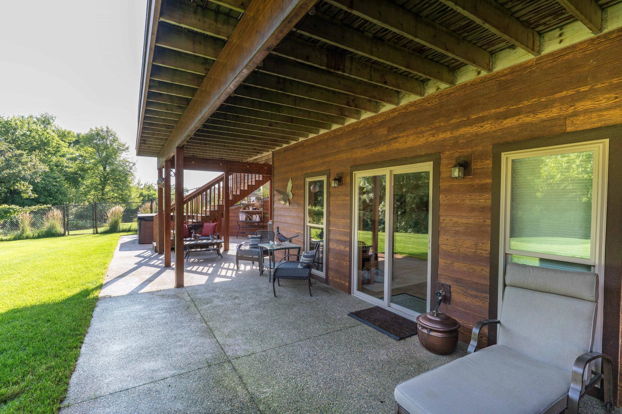 main property photo 46