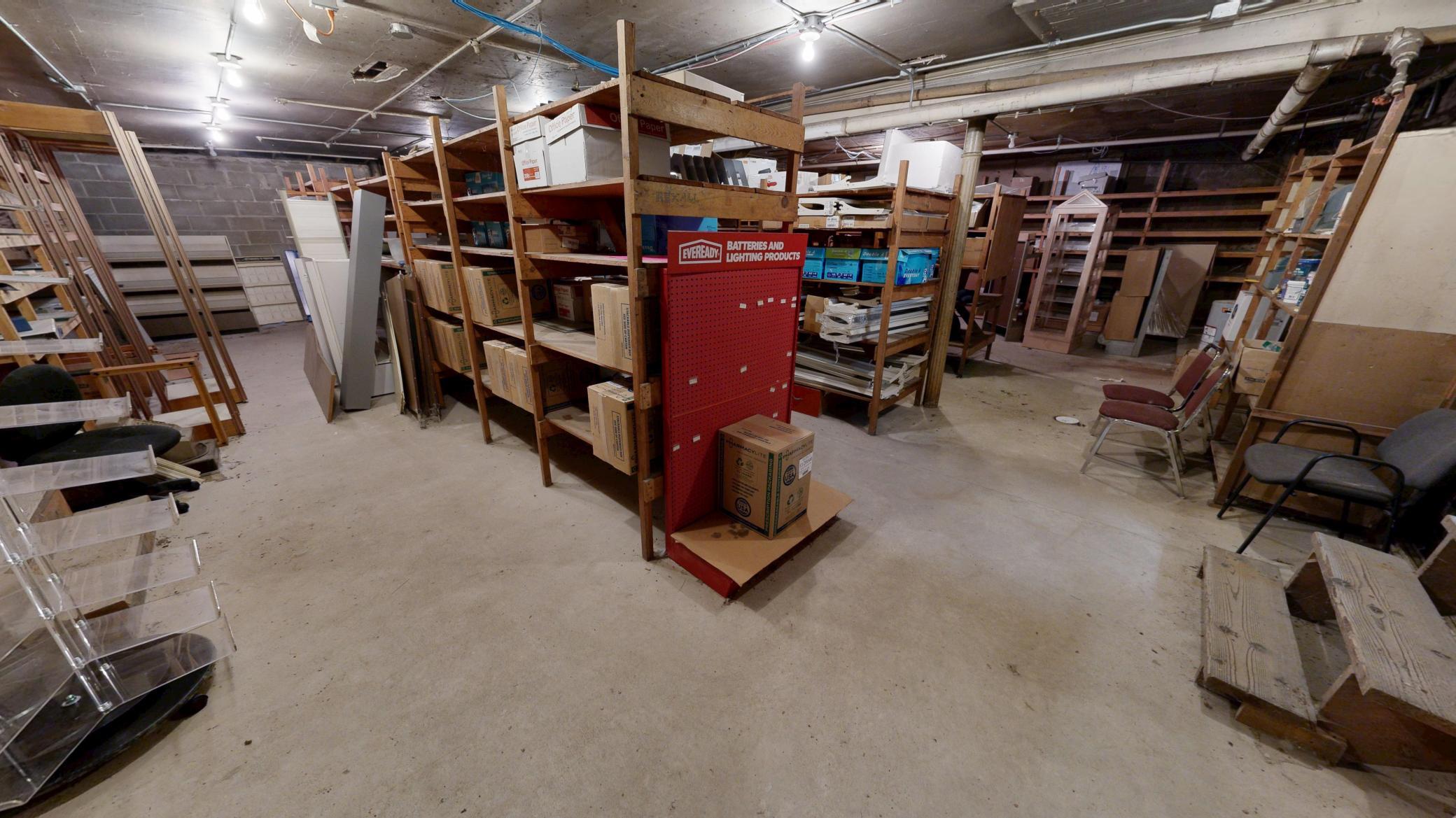 main property photo 33
